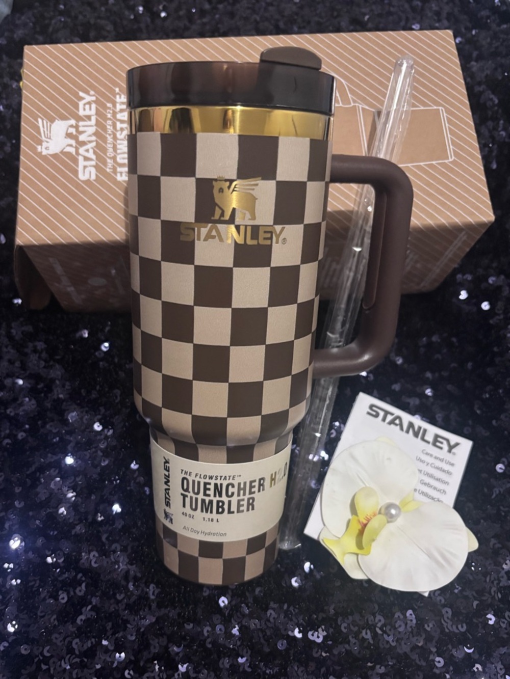 🌺BUNDLE🌺Stanley Checkered Brown & Gold Quencher Tumbler with Handle